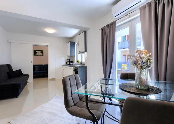 아파트 Amra 5 By Interhome