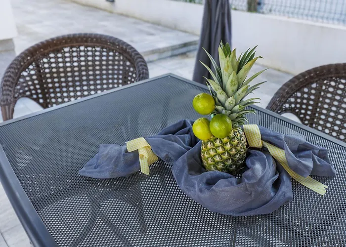 Amra 5 By Interhome アパート